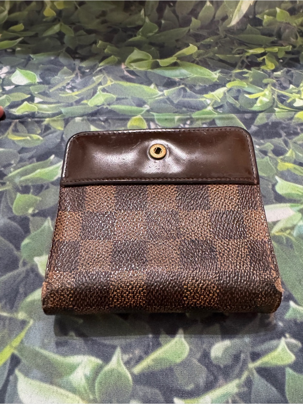 Louis Vuitton Damier Compact  Wallet - Brown